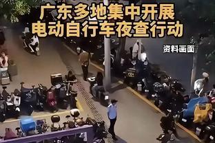 小桥：我们必须搞砸唐斯的生涯之夜 这是一场团队的比赛